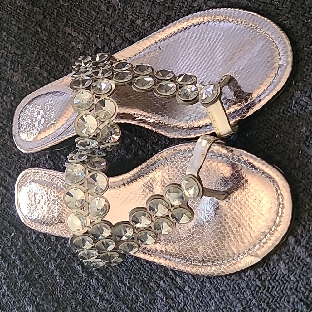 Vince Camuto silver metallic sandal